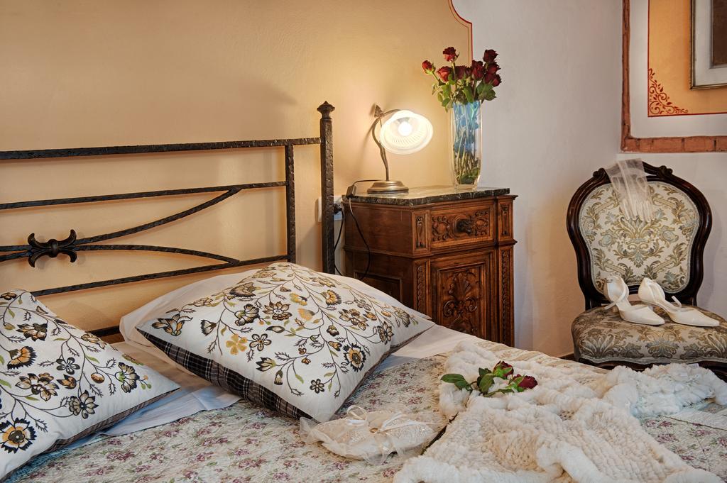 Agriturismo Poggio Bonelli Кастелнуово Берарденга Екстериор снимка